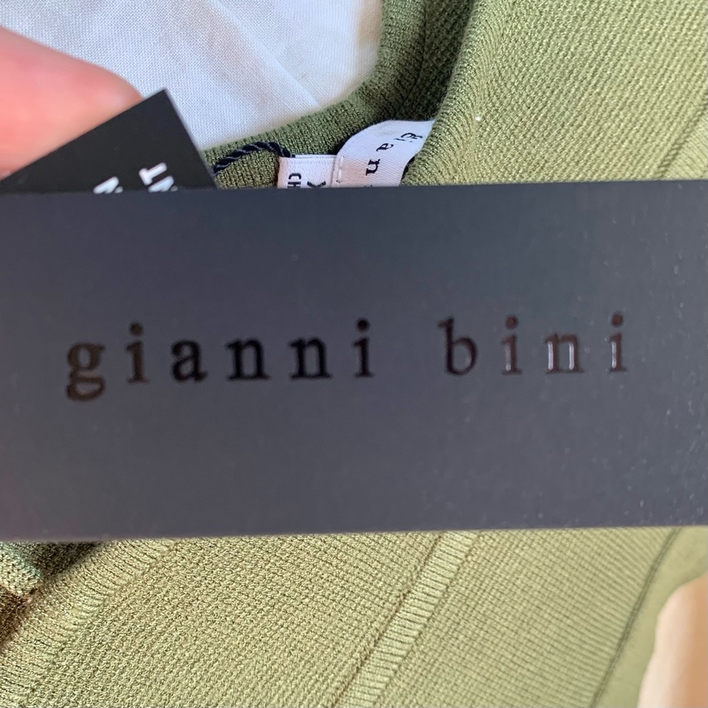 NWT Gianni Bini Knit Crop Top - Picture 7 of 8